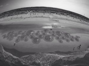 Sand Painting by Tim Hoekstra 7 Sand Painting by Tim Hoekstra 7