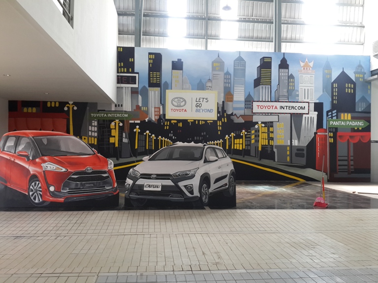 This Padang Mural Service Offers a Unique 3D Photo Booth in a Car Showroom